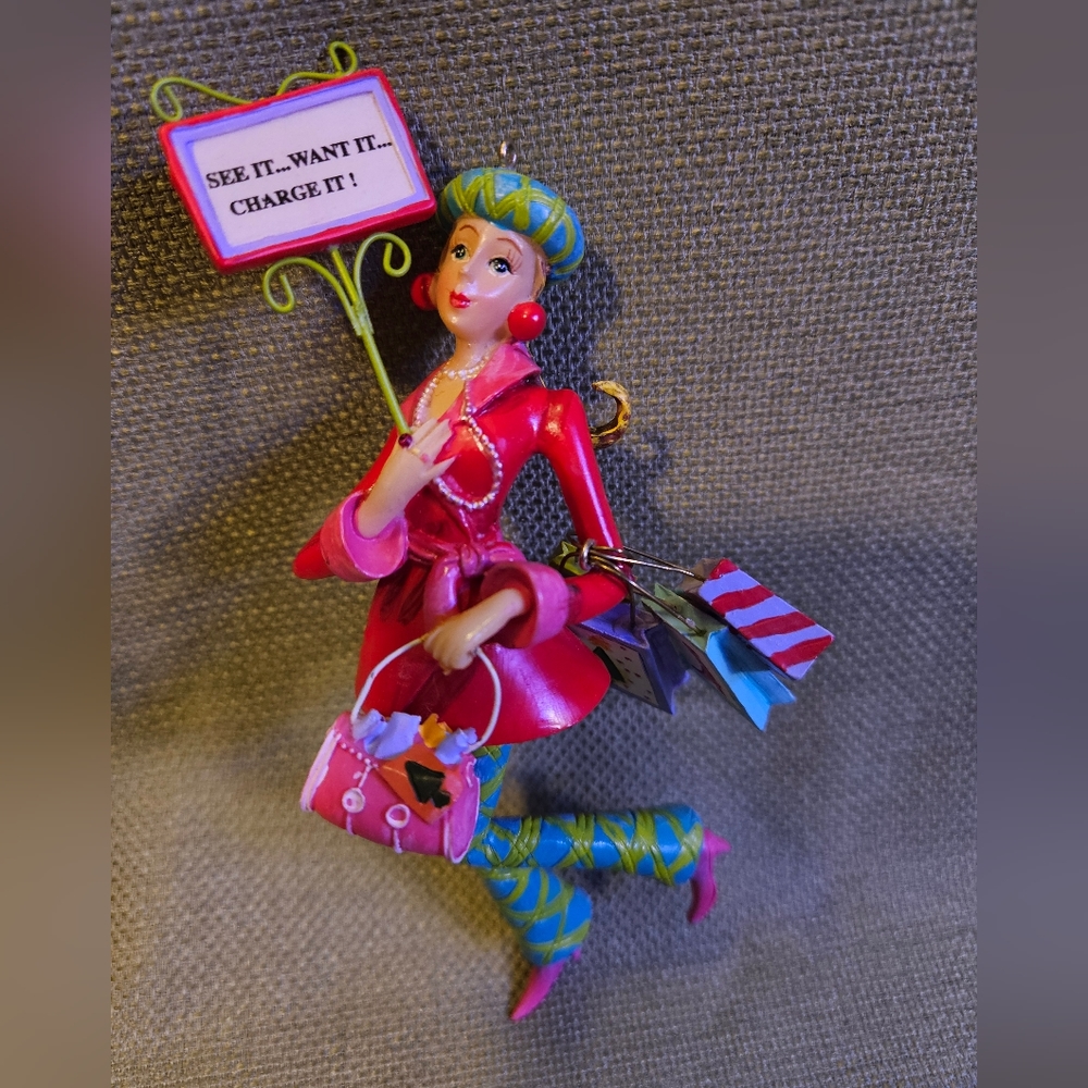 Shopping Diva Ornament